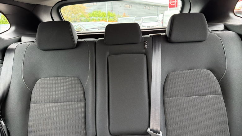 Nissan Qashqai 1.3 DiG-T MH Acenta Premium 5dr Petrol Hatchback